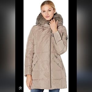 Vince Camuto Beige Puffer Jacket with Hood Attached.